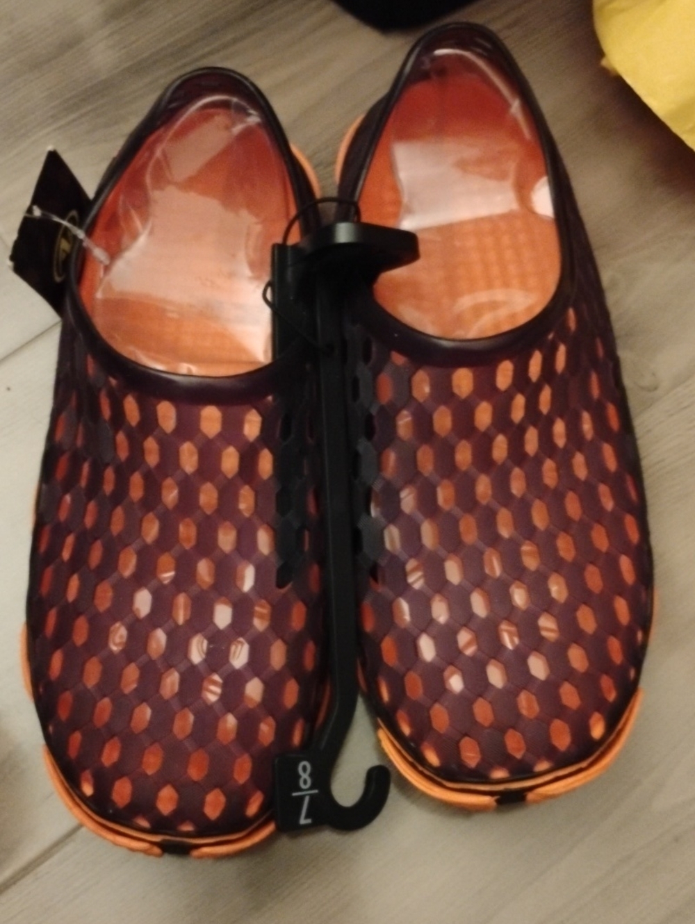 NWT Athletic Jelly Shoes